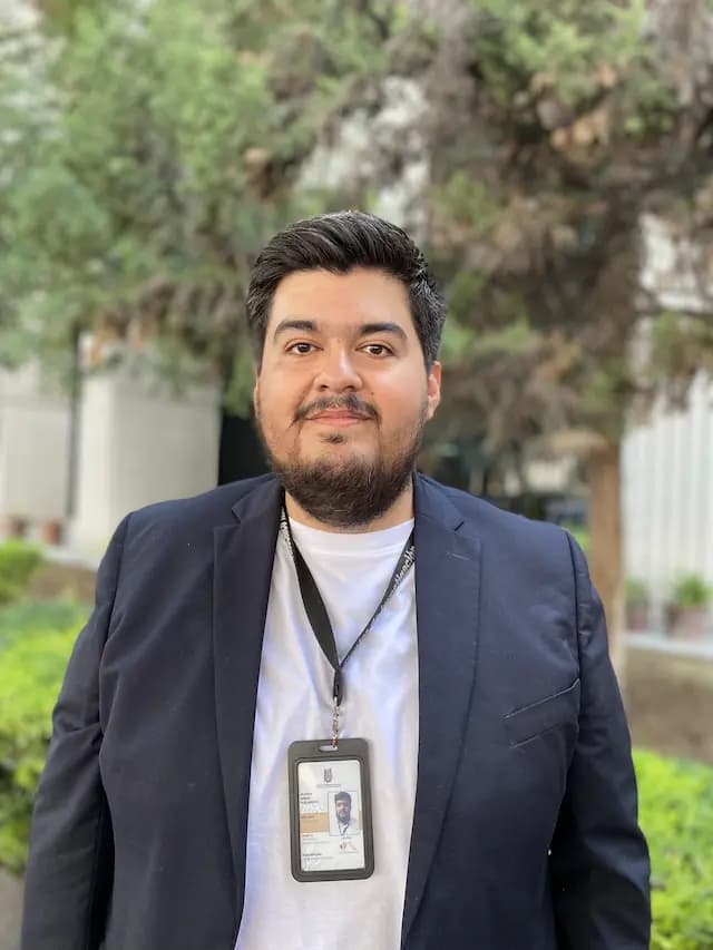 https://www.apimicrose.cic.ipn.mx/img/profesor/profesor_juarez_lora_alejandro.webp